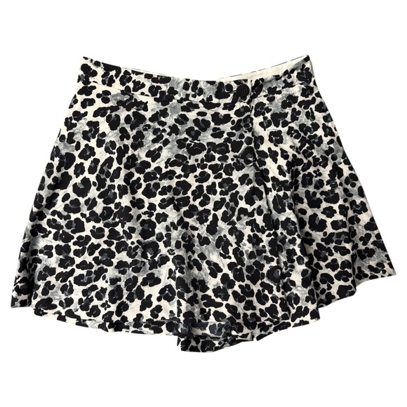 Zara Womens Black And White Leopard Print Buttoned Short Skirt. Sz XL - Picture 1 of 9